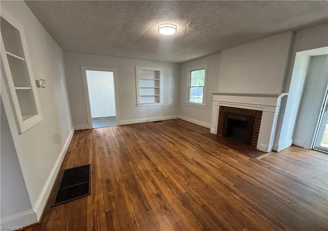 Photo 2 of Sale Pending at 2369 Jefferson Ave, Winston Salem, NC 27103 | MLS# 1224022 | Listing updated on 2026-08-04
