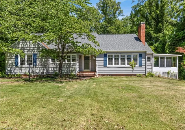 Homes for sale in Pilot Mountain, NC | 951 Dodson Mill Rd, Pilot Mountain, NC 27041 | MLS# 1220196
