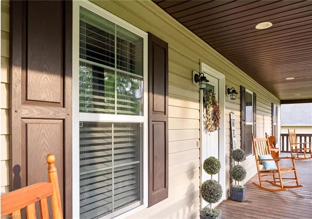 Photo 3 of Sale Pending at 133 Lake Dr 9, Lexington, NC 27292 | MLS# 1230519 | Listing updated on 2026-09-11