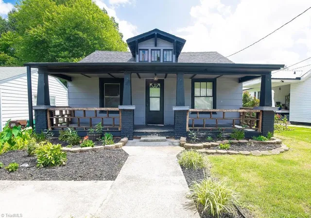 Photo 1 of Single family home for sale at 409 Academy St, High Point, NC 27260 | MLS# 1230207 | Listing updated on 2026-08-30