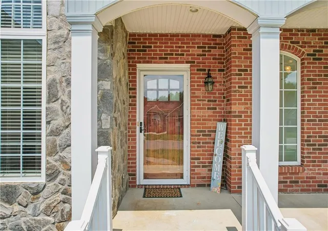 Photo 3 of Single family home for sale at 116 New Hampshire Ct, Mocksville, NC 27028 | MLS# 1228291 | Listing updated on 2026-08-28