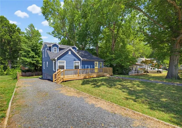 Homes for sale in Reidsville, NC | 1308 South Park Dr, Reidsville, NC 27320 | MLS# 1225959