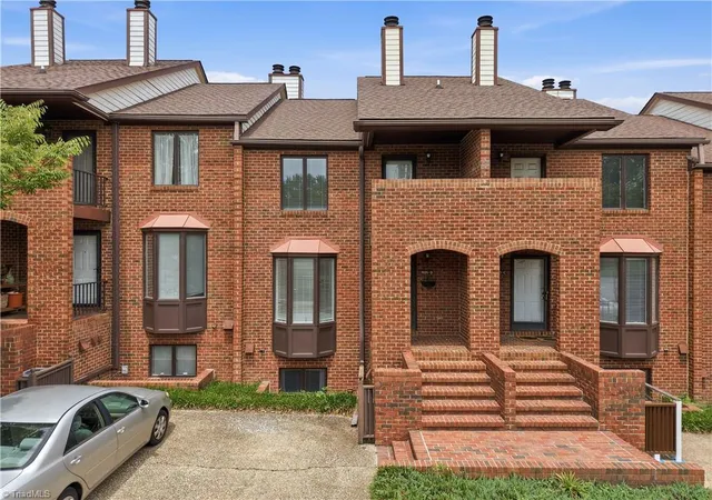Photo 2 of Single family home for sale at 626 Walker Ave, Greensboro, NC 27401 | MLS# 1229429 | Listing updated on 2026-09-16