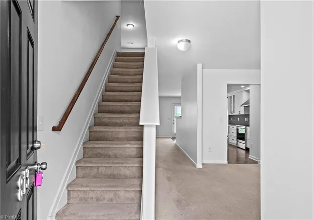 4th image of 813 Leach Ave, Thomasville, NC 27360 | MLS# 1226814