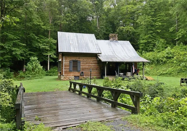 5th image of 3439 Nc Hwy 89 E, Walnut Cove, NC 27052 | MLS# 1228151