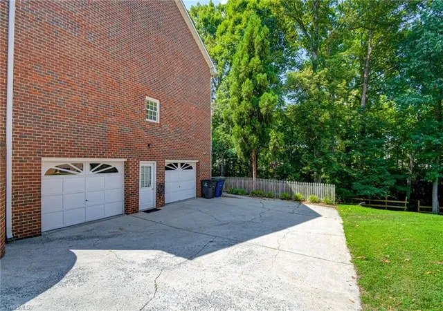 46th image of 380 Hollinswood Ave, Winston Salem, NC 27103 | MLS# 1226480