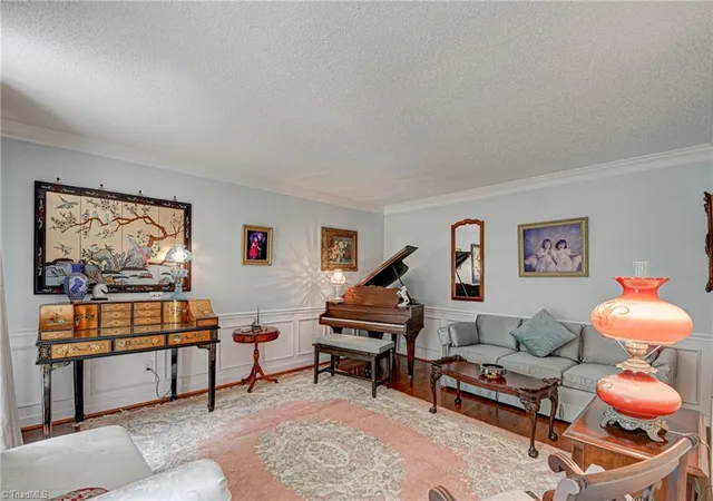 5th image of 380 Hollinswood Ave, Winston Salem, NC 27103 | MLS# 1226480