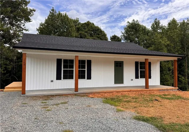 1st image of 183 Meadow Run Ln, Lexington, NC 27292 | MLS# 1228262