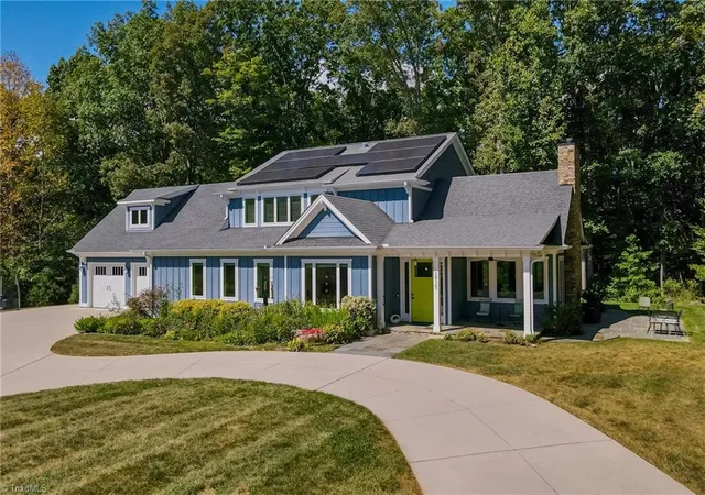 Photo 1 of Sale Pending at 3925 Thorndale Dr, Winston Salem, NC 27106 | MLS# 1237991 | Listing updated on 2026-10-23