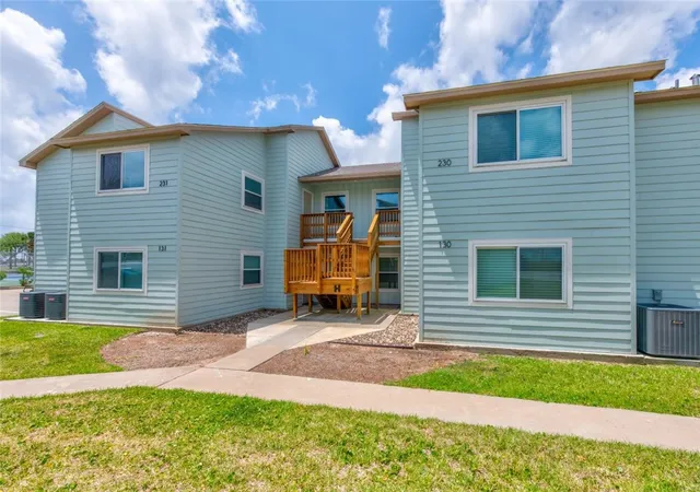 Listing Photo 2 - Condo for sale in building located at 230 Cut Off Rd, Port Aransas, TX 78373 - Unit #231
