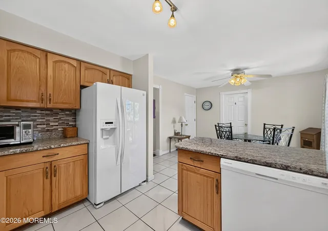 Photo 4 of Single family home for sale at 25 Rimwood Ln, Howell, NJ 07731 | MLS# 22619838 | Listing updated on 2026-08-30