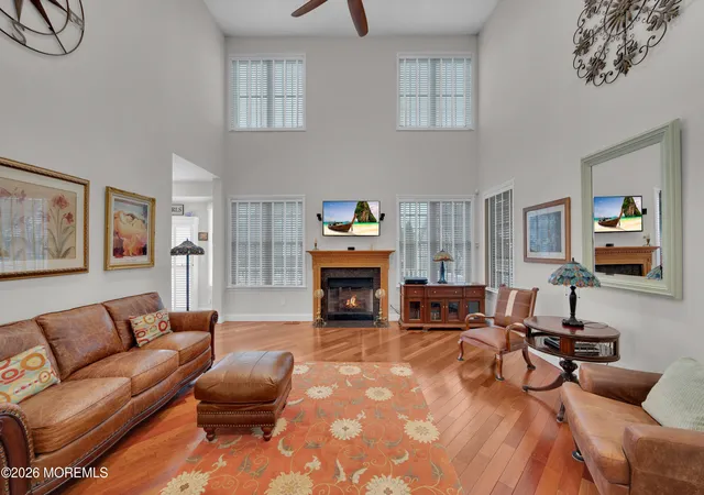 5th image of 329 Van Dusen Dr, Marlboro, NJ 07746 | MLS# 22609120
