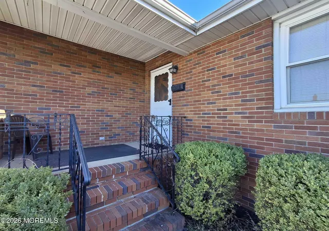 Photo 3 of Sale Pending at 411 Lefferts St, South Amboy, NJ 08879 | MLS# 22410464 | Listing updated on 2026-09-01
