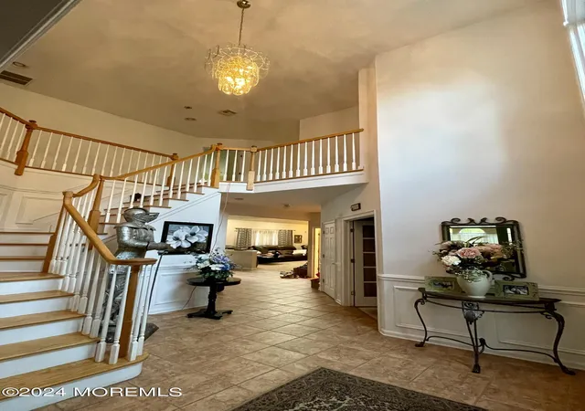 4th image of 170 Palisade Dr, Freehold, NJ 07728 | MLS# 22422134