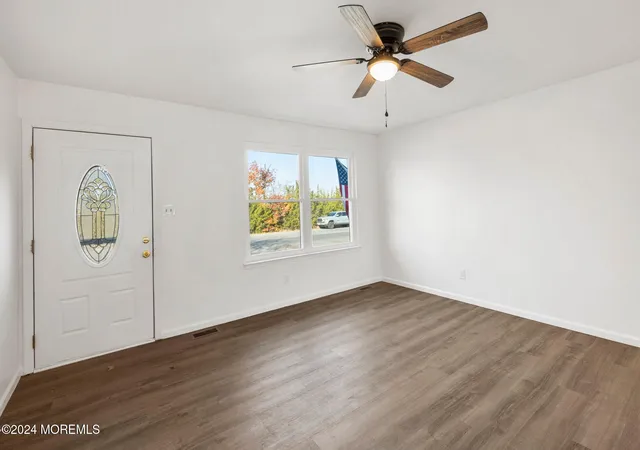 5th image of 1030 Center St, Little Egg Harbor Twp, NJ 08087 | MLS# 22431572