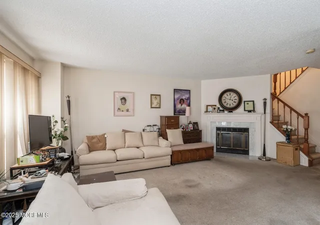5th image of 43 Howard Ct, Newark, NJ 07103