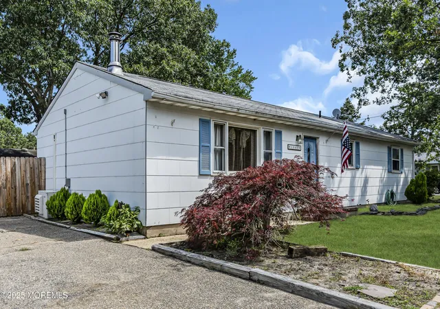 5th image of 1341 1St Ave, Toms River, NJ 08757 | MLS# 22519472