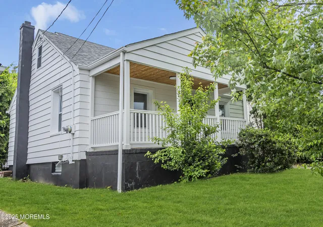 Homes for sale in Sayreville, NJ | 8 1St St, Sayreville, NJ 08872 | MLS# 22522602