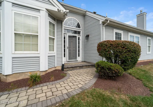 3rd image of 11 Narrowbrook Ct, Manalapan, NJ 07726 | MLS# 22525241
