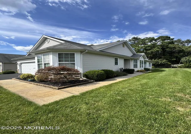 2nd image of 607 Timberline Ln, Manchester Township, NJ 08759 | MLS# 22525253