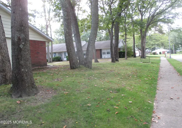 3rd image of 262A Kingston Ct, Lakewood, NJ 08701 | MLS# 22527940