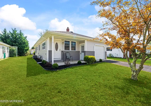 Photo 1 of Sale Pending at 5 Abaco St, Toms River, NJ 08757 | MLS# 22528074 | Listing updated on 2026-10-01