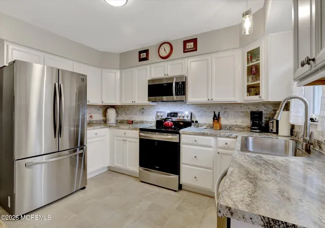 5th image of 1 Salem Dr #B, Whiting, NJ 08759 | MLS# 22608686