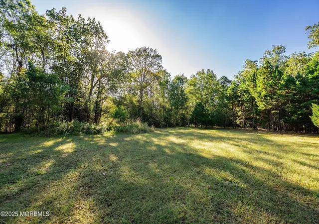 4th image of 786 E Veterans Hwy, Jackson, NJ 08527 | MLS# 22529637