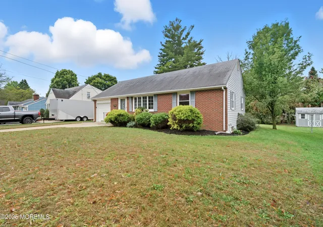 Photo 1 of Single Family Residence at 17 Samantha Ln, Trenton, NJ 08619 | MLS# 22531333 | | Sold on 2026-01-09