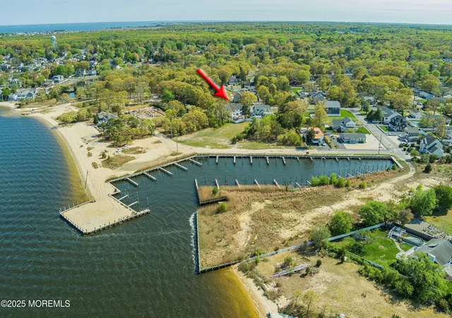 Homes for sale in Bayville, NJ | 39 Ivy Ct, Bayville, NJ 08721 | MLS# 22532641