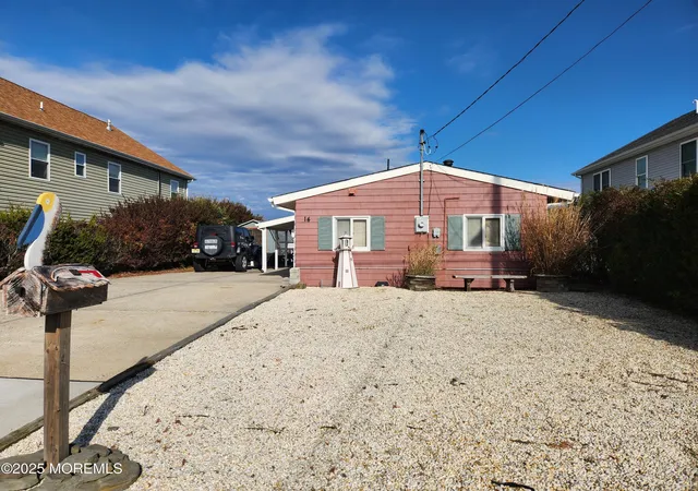 Photo 1 of Single family home for sale at 14 W Thames Rd, Little Egg Harbor Twp, NJ 08087 | MLS# 22535329 | Listing updated on 2026-05-12