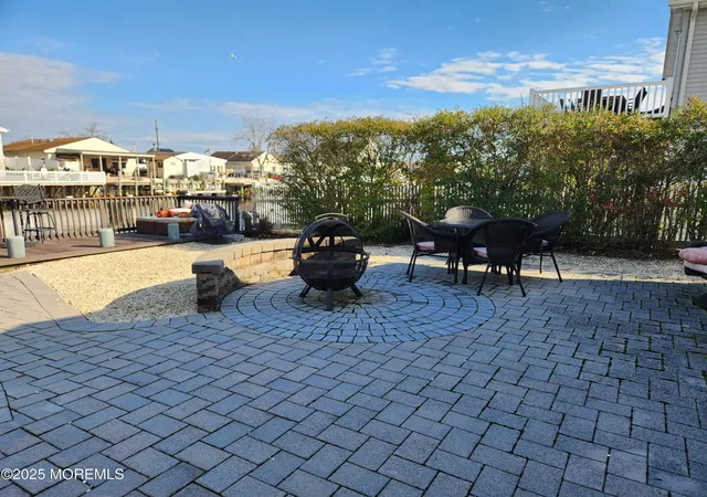 Photo 3 of Single family home for sale at 14 W Thames Rd, Little Egg Harbor Twp, NJ 08087 | MLS# 22535329 | Listing updated on 2026-05-12