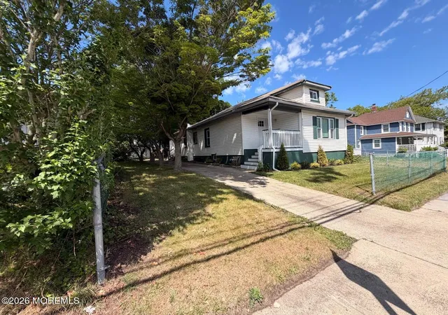 Photo 3 of Single family home for sale at 822 Prospect Ave, Asbury Park, NJ 07712 | MLS# 22535467 | Listing updated on 2026-09-11