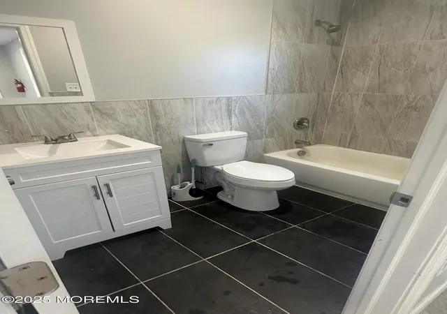 2nd image of 240 244 Perrineville Rd, Jackson, NJ 08527 | MLS# 22536827