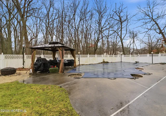21st image of 2 Pioneer Dr, Howell, NJ 07731 | MLS# 22600951