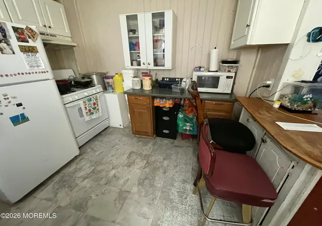 Homes for sale in Atlantic City, NJ | 2402 Auburn Ter, Atlantic City, NJ 08401 | MLS# 22600991
