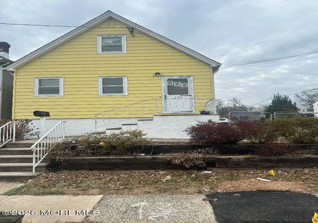Homes for sale in Perth Amboy, NJ | 653 Raritan Ave, Perth Amboy, NJ 08861 | MLS# 22601596