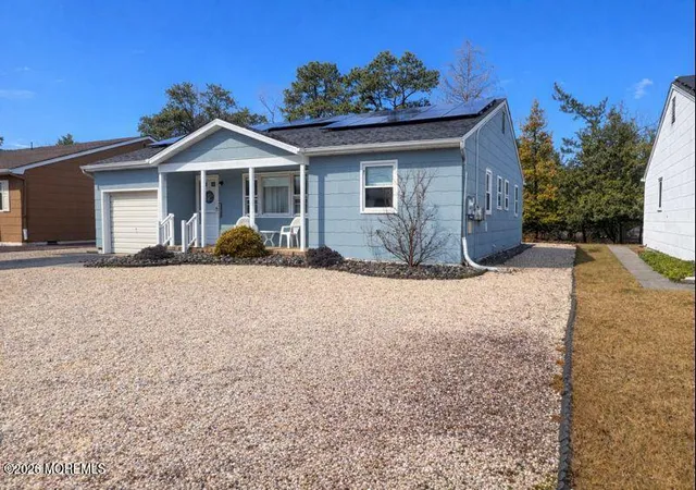 Homes for sale in Toms River, NJ | 40 Whitmore Dr, Toms River, NJ 08757 | MLS# 22601718