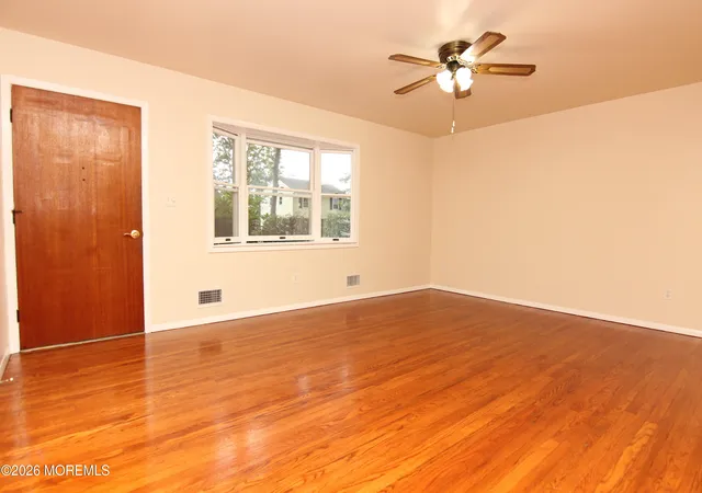 Homes for sale in Keyport, NJ | 815 Shadylawn Wy, Keyport, NJ 07735 | MLS# 22612741