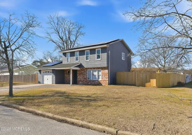 Photo 4 of Single Family Residence at 309 5th Street, Waretown, NJ 08758 | MLS# 22602186 | | Sold on 2026-04-28