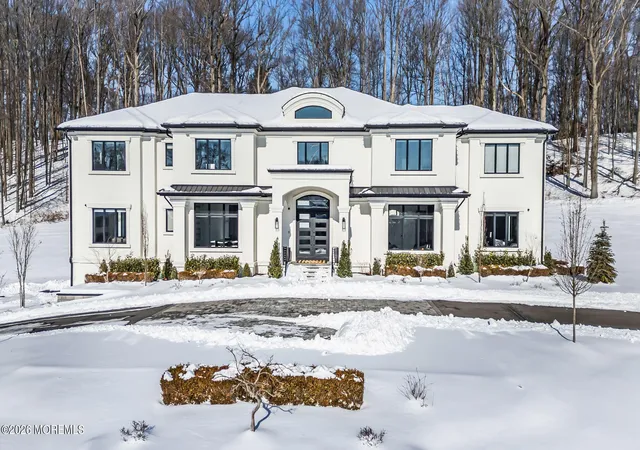 2nd image of 30 Winchester Ln, Holmdel, NJ 07733 | MLS# 22603196