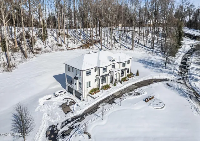 72nd image of 30 Winchester Ln, Holmdel, NJ 07733 | MLS# 22603196