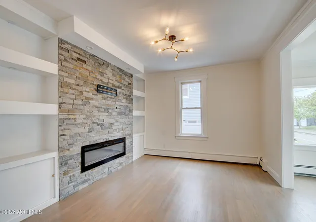 Homes for sale in South Amboy City, NJ | 536 Main St, South Amboy City, NJ 08879 | MLS# 22613930