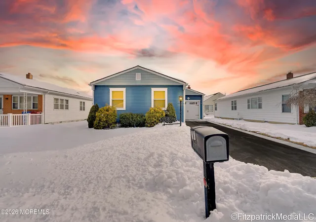 Photo 2 of Sale Pending at 24 Doral Dr, Toms River, NJ 08757 | MLS# 22603772 | Listing updated on 2026-08-21