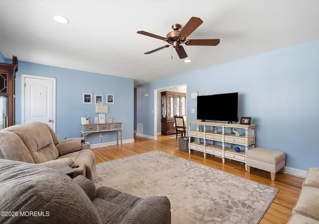5th image of 412 Midstreams Rd, Brick, NJ 08724 | MLS# 22619725