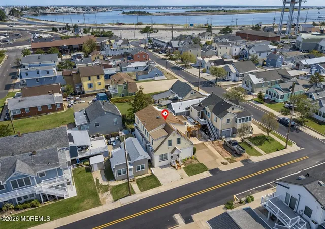 2nd image of 610 Barnegat Ave, Seaside Heights, NJ 08751