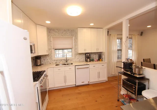 Homes for sale in Englishtown, NJ | 7 Portsmouth Rd, Englishtown, NJ 07726 | MLS# 22606104