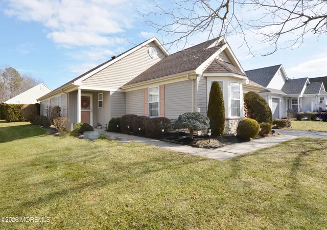 Photo 1 of Single family home for sale at 3253 Flagstone Ct, Toms River, NJ 08755 | MLS# 22604654 | Listing updated on 2026-10-08