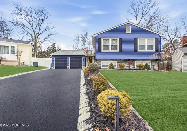 2nd image of 19 Silversmith Ct, Howell, NJ 07731 | MLS# 22604691