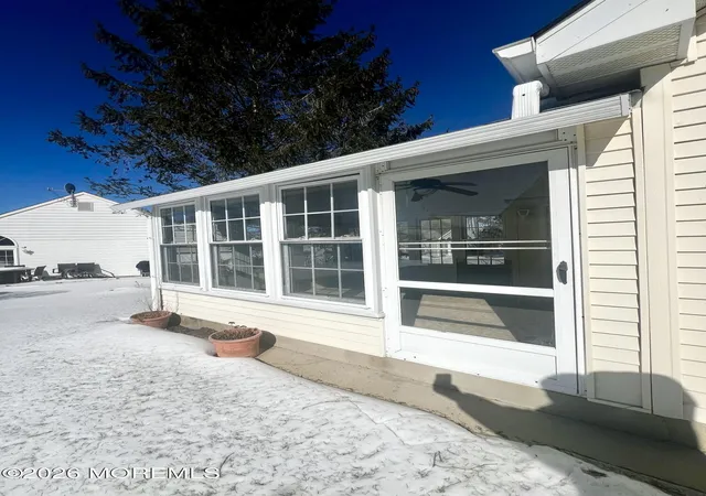 Photo 4 of Single family home for sale at 2692 Rockport Ln, Toms River, NJ 08755 | MLS# 22610478 | Listing updated on 2026-09-10
